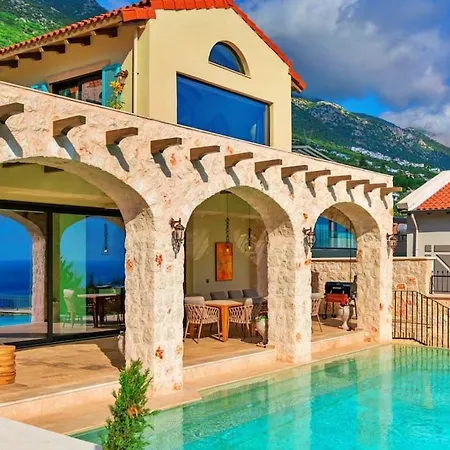 Villa Thalia - Ultra Luxury For 10 People